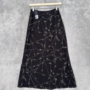 Vintage Rena Rowan Maxi Skirt Women's Size 6P Black with Creme Floral Print NWT